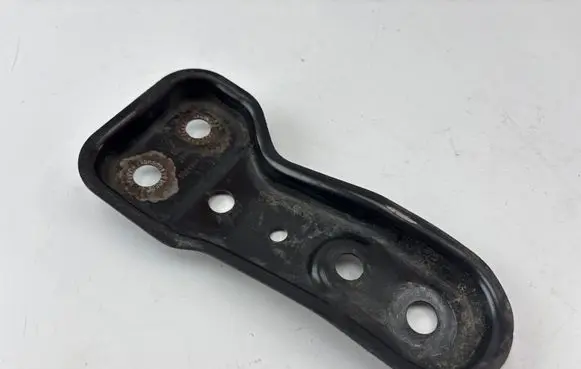 Volkswagen Tiguan Other front suspension part 5Q0199518