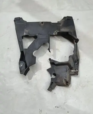 Volvo 960 Timing belt guard (cover) 9135561 1335