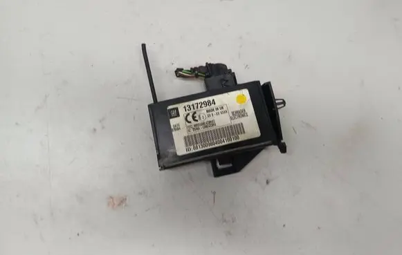 Opel Vectra C Tire pressure sensor 13172984 2546AGME4A3M
