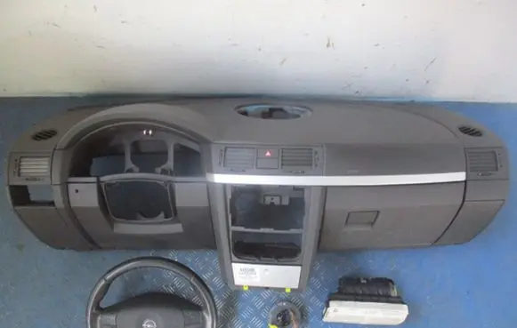 Opel Meriva A Dashboard