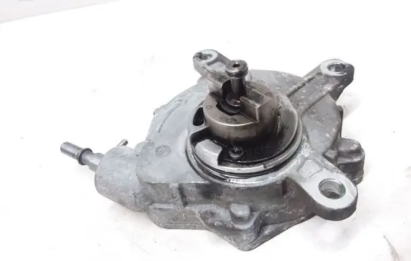 Toyota Avensis T250 Vacuum pump