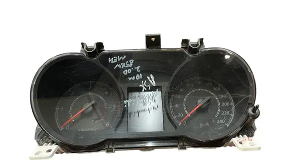 Mitsubishi ASX Speedometer (instrument cluster) 8100B726 MM0053127 0T34300