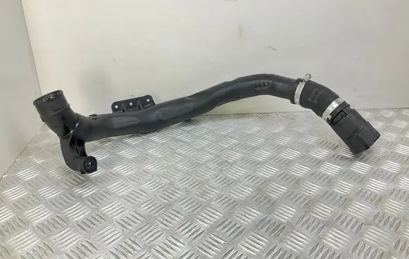 Volkswagen Tiguan Intercooler hose/pipe 5N0145840G