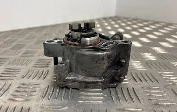Vacuum pump