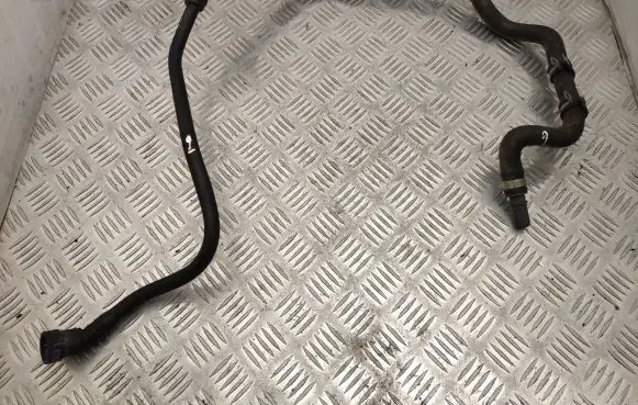 Volvo XC90 Engine coolant pipe/hose 31368151