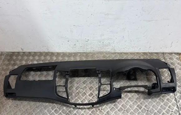 Toyota Hilux (AN10, AN20, AN30) Dashboard 553020K010