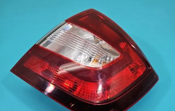 Skoda Rapid (NH) Rear/tail lights 5JH945208 IMPRK1479938