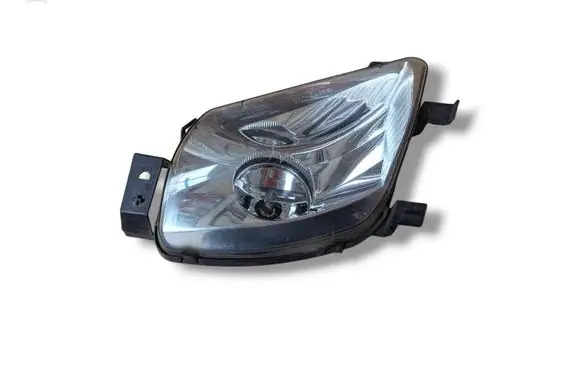 Peugeot 308 Front fog light 89205441 9680498880