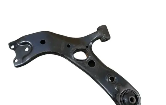 Toyota RAV 4 (XA30) Front lower control arm/wishbone