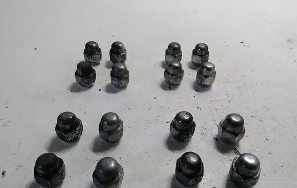 KIA Sportage Nuts/bolts 