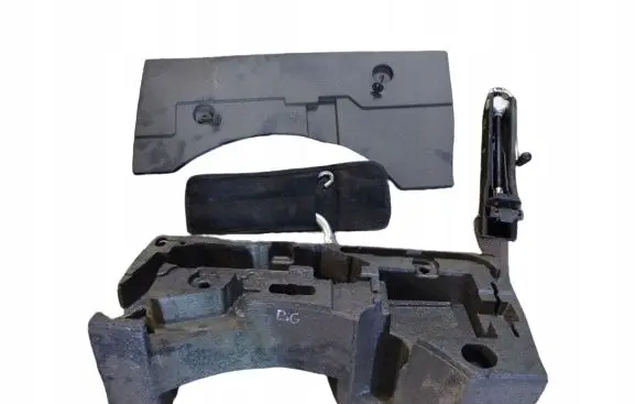 Volkswagen PASSAT B6 Other trunk/boot trim element