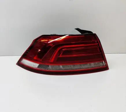 Volkswagen PASSAT B8 Rear/tail lights 3G5945095F 3G5945311