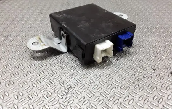 KIA Sorento Window wiper relay 987503E000