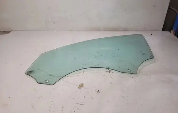 Audi A4 S4 B8 8K Sliding door window/glass 8K0850279