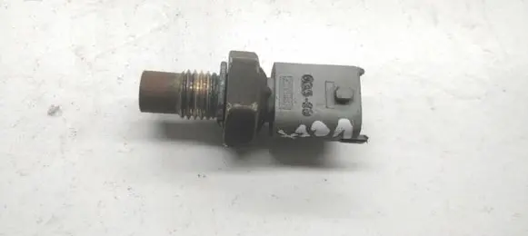 Coolant temperature sensor