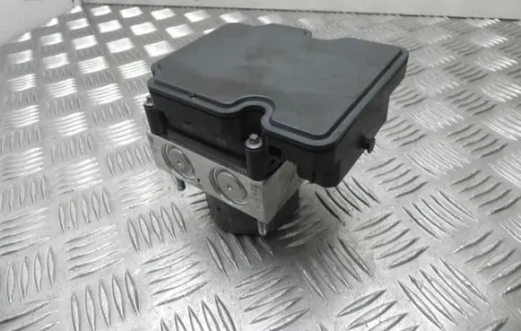 Nissan Qashqai ABS Pump 47660HV44C VD17353