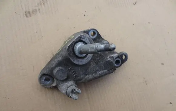 Renault Kangoo II Gearbox mounting bracket 8200277203
