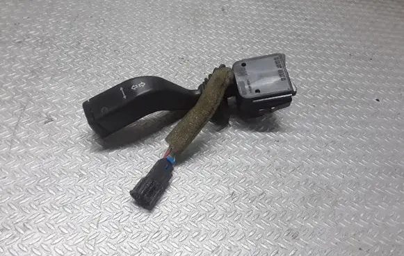 Opel Zafira A Indicator stalk 90560990