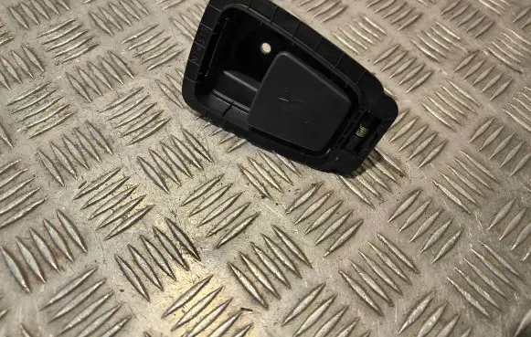 Volvo XC60 Engine bonnet (hood) release handle 32277309
