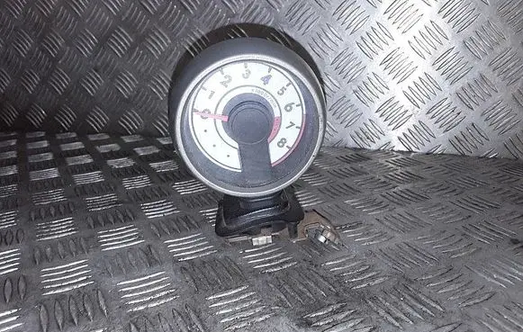 Citroen C1 Speedometer (instrument cluster) 832700h010c