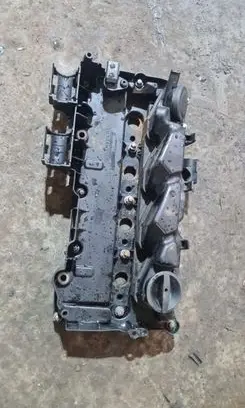 Rocker cam cover