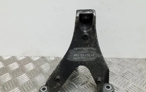 Audi A4 S4 B6 8E 8H Engine mounting bracket 8E0199308AF