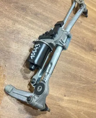 BMW 3 E90 E91 Front wiper linkage and motor 7161711 6978263