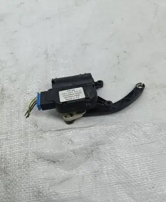 Skoda Yeti (5L) Air flap motor/actuator 3C1907511G CZ1168802863