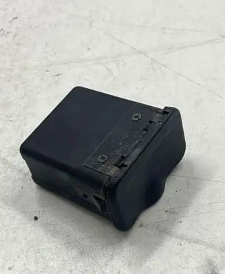 Opel Zafira A Car ashtray 90580259