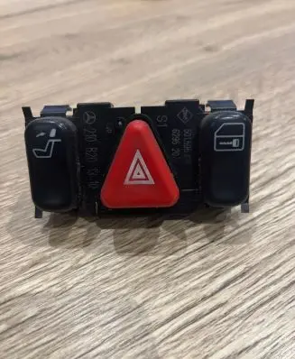 Mercedes-Benz E W210 Hazard light switch 2108201310 801595436