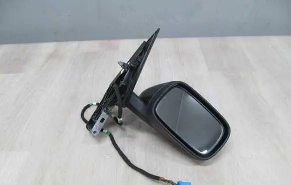 Volvo C70 Front door electric wing mirror 30779452 33797