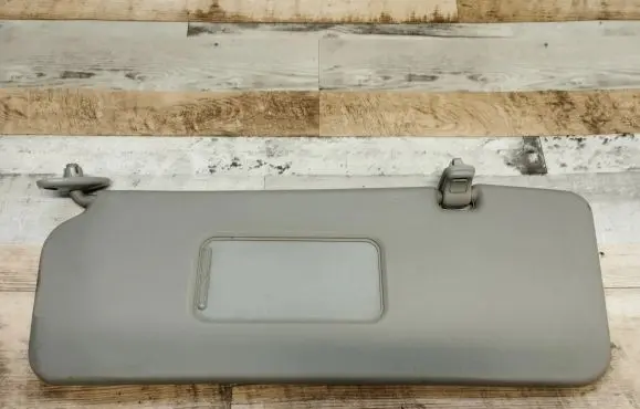 Suzuki Wagon R+ Sun visor