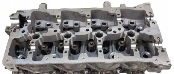 KIA Sportage Engine head 221112A200