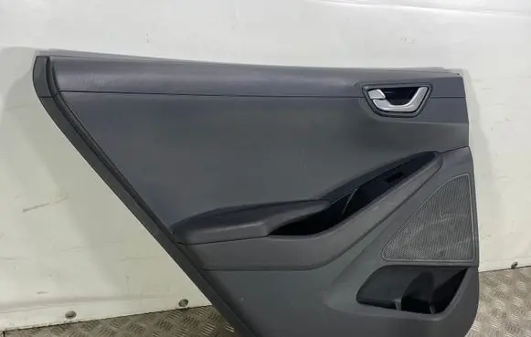 Hyundai Ioniq Rear door card panel trim 83330G2000