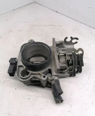 BMW 5 E39 Throttle body valve 