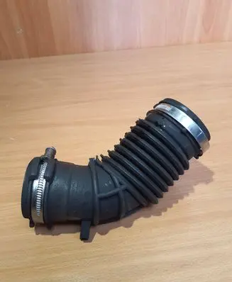 Renault Captur Air intake hose/pipe 165758885R