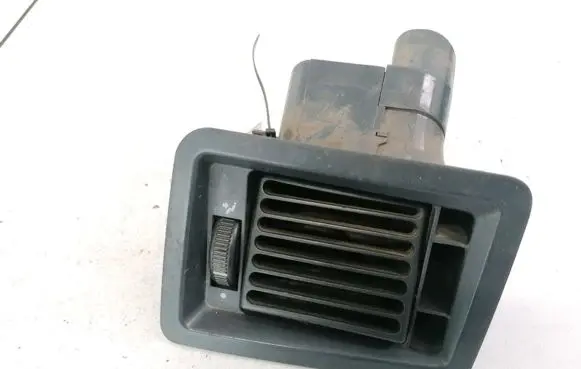 Dash center air vent grill