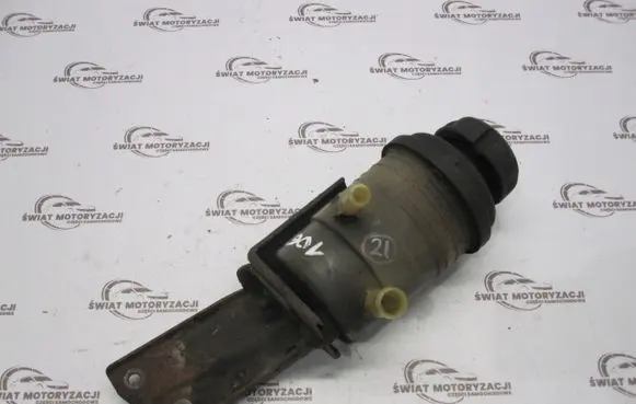 Hyundai Santa Fe Power steering fluid tank/reservoir 