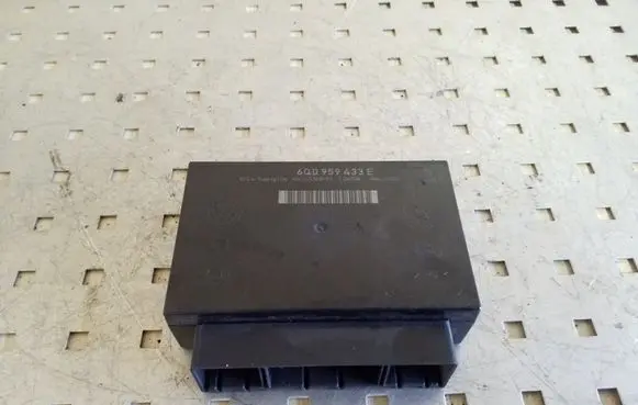Volkswagen Polo IV 9N3 Comfort/convenience module 6Q0959433E