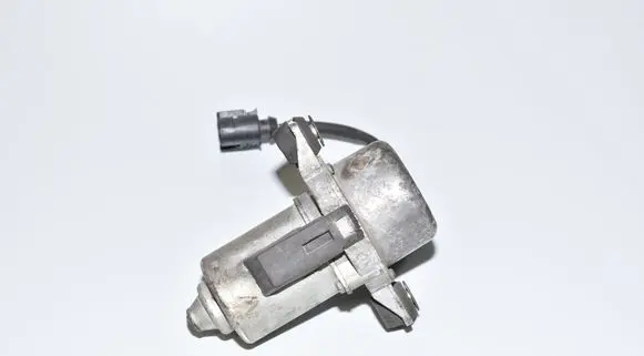 BMW 5 E60 E61 Vacuum pump 6769029