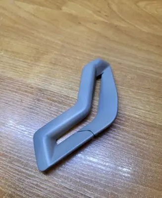 Volvo XC90 Seat belt trim 13550