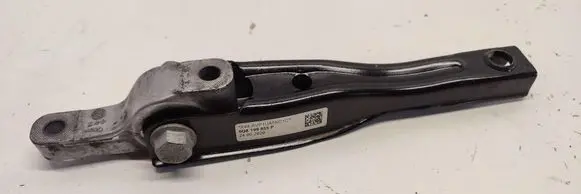 Volkswagen Tiguan Gearbox mounting bracket 5Q0199855P
