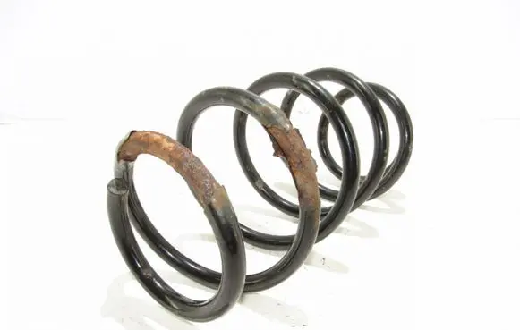 Nissan Qashqai+2 Front coil spring Nėra
