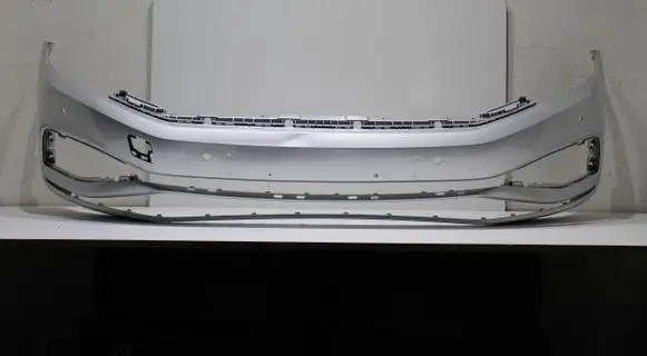 Volkswagen PASSAT B8 Front bumper 3G0807221F