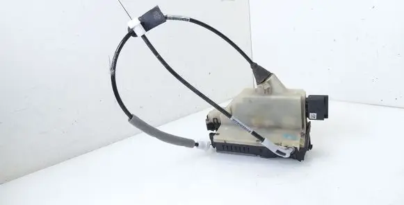Peugeot 208 Front door lock 9688079980