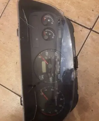 Subaru Impreza I Speedometer (instrument cluster) 0103420708348 NSG030R 0209016