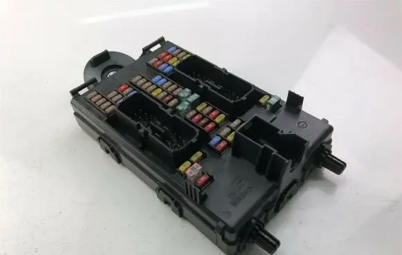 Volvo XC90 Other control units/modules 32209198 P771