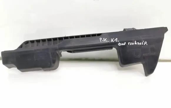 KIA Soul Intercooler air channel guide 29136E4500