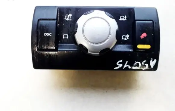 Traction control (ASR) switch