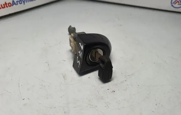 BMW X1 E84 Front door lock (next to the handle) 2993147 51212993147